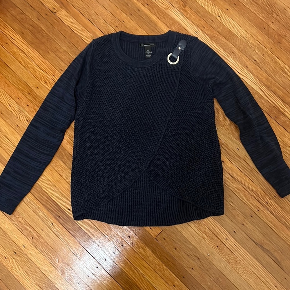 Women’s INC Sweater Size Small